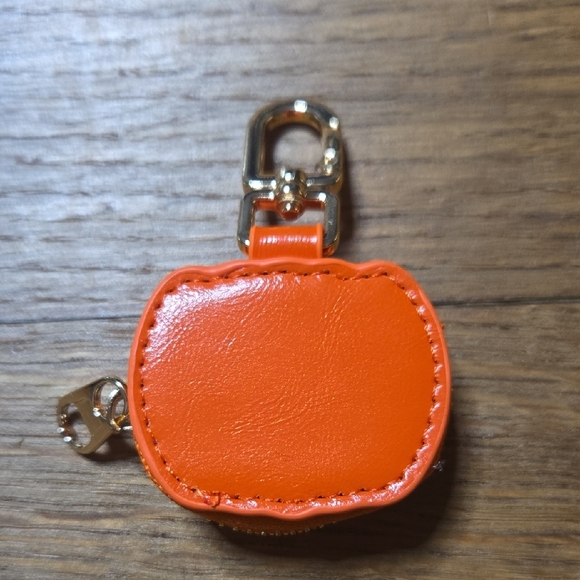 Halloween Pumpkin Coin Or Air Tag Keychain Pouch - Picture 2 of 3